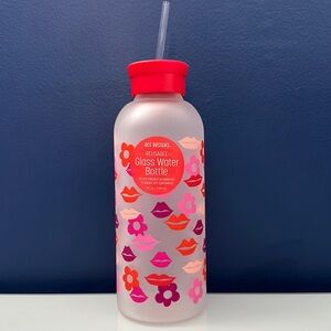 NWT OCS Designs Glass Reusable Water Bottle